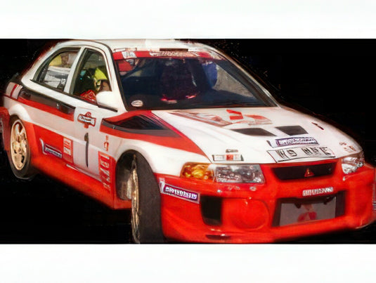 【予約】2025年10-12月以降発売予定MITSUBISHI - LANCER EVO V N 1 WINNER RALLY SANREMO 1998 TOMMY MAKINEN - RISTO MANNISENMAKI - WHITE RED/TOPMARQUES COLLECTION 1/18ミニカー