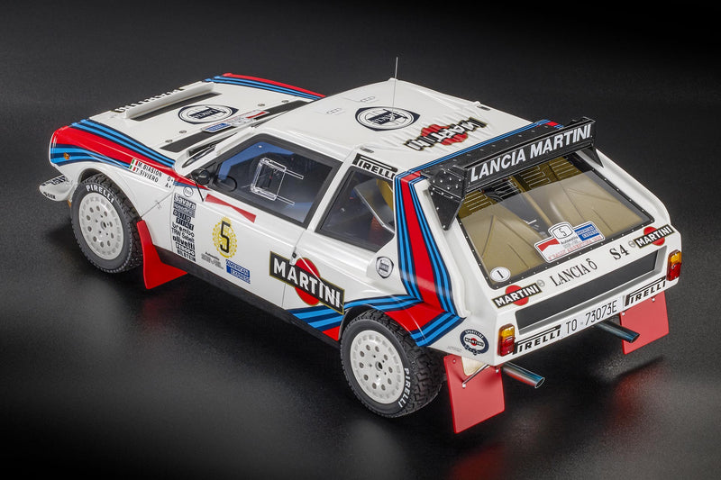 ギャラリービューアに画像をロードする, LANCIA デルタ S4 マルティーニ・レーシングチーム 5号車 1986年アルゼンチンラリー優勝 ドライバー:ミキ・ビアシオン/ティツィアーノ・シビエロ ホワイト/ブルー/レッド/TOPMARQUES 1/12ミニカー
