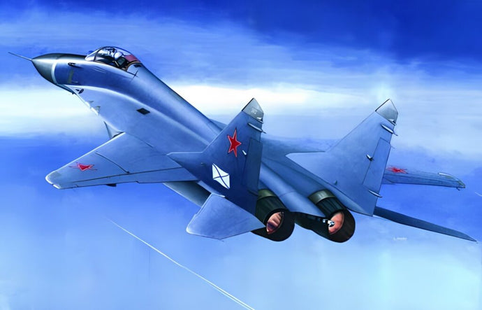 MiG-29K ファルクラム ファイター/ Trumpeter 1/32 模型 プラモデルキット