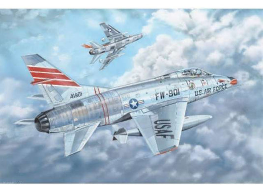 F-100C スーパーセイバー プラモデルキット/Trumpeter 1/32模型