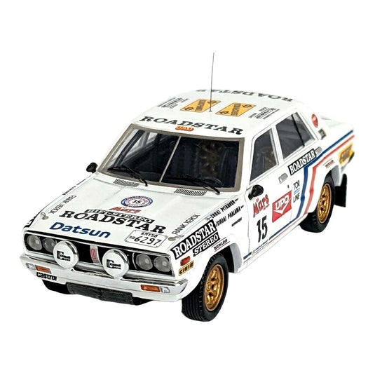 【予約】 Nissan日産 Datsunダットサン 160J