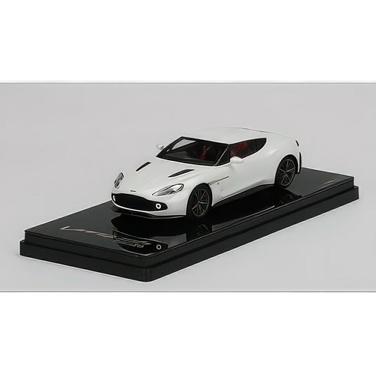 アストンマーチン ヴァンキッシュ ザガート ホワイト / TrueScale 1/43 ミニカー