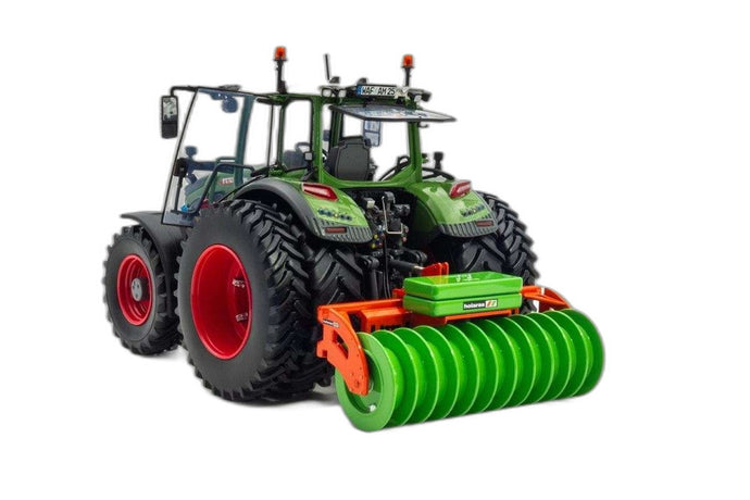 Universal Hobbies Holaras Stego 285 PRO サイレージ/ Universal Hobbies 1/32  建設機械模型 ミニカー