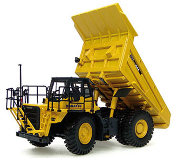 Komatsu HD605 オフハイウェイ マイニングトラック ダンプ / Univrsal Hobbies 1/50 建設機械模型 工事車両
