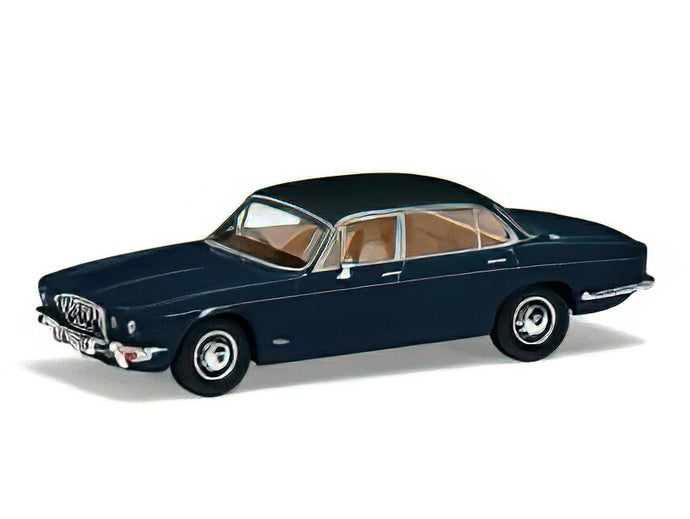 【予約】12月以降発売予定JAGUAR - XJ6 MKII 4.2L 1971 - BLUE/VANGUARDS 1/43ミニカー