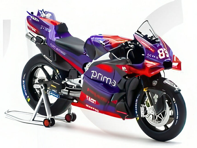 【予約】2025年発売予定DUCATI デスモセディチ GP24 TEAM プラマックレーシング N 89 ワールドチャンピオン MOTOGP 2024 ホルヘ・マルティン パープルレッドブラック/ NZG 1/12 KENG FAIミニカー