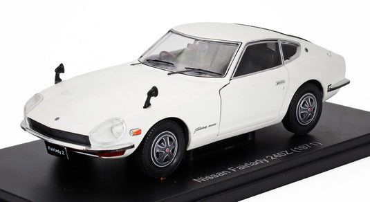 NISSANニッサン FAIRLADYフェアレディ 240Z COUPEクーペ 1971 ホワイト HACHETTE-JAPANESE-CAR-COLLECTION / EDICOLA 1/24 ミニカー