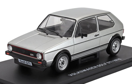 VOLKSWAGENフォルクスワーゲン GOLF GTi 1976 ブリスターボックス シルバー HACHETTE-EAST-EUROPE-LEGENDARY-CARS-COLLECTION / EDICOLA 1/24 ミニカー