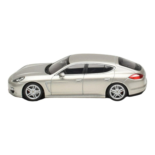 Porscheポルシェ Panameraパナメーラ 970 Turboターボ シルバー ディーラーモデル / MINICHAMPS 1/43 ミニカー