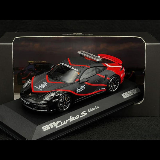 Porsche 911 ターボS 992型 2024年 WECセーフティカー ブラック/レッド/Minichamps 1/43ミニカー ポルシェ特注