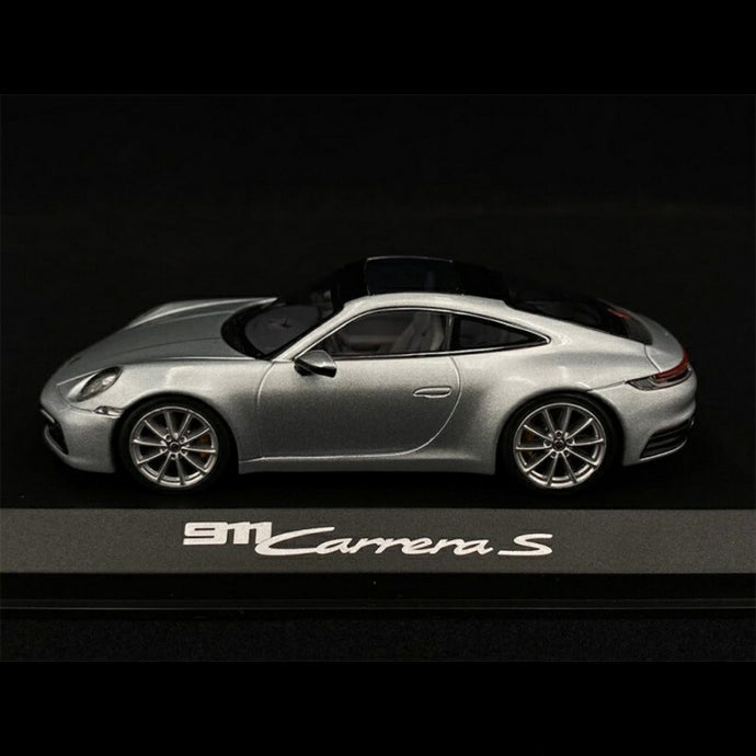 Porsche 911 Type 991 Carrera 4 GTS 2014 コレクターアイテム 箱に軽い摩耗 価格反映済/ Schuco 1/43 ポルシェディーラーモデルミニカー
