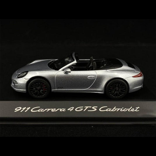 Porsche 911 Type 991 Carrera 4 GTS カブリオレ 2014/ Schuco 1/43 ポルシェディーラーモデルミニカー