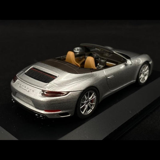 Porsche 911 991型 カレラS カブリオレ 2015年 Mk 2 GTシルバーメタリック/Herpa 1/43ミニカー ポルシェ特注