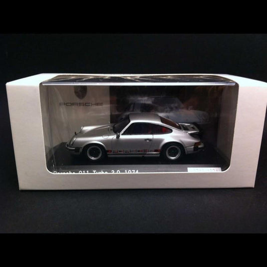 Porsche 911 ターボ 3.0 1974年モデル ルイーゼ・ピエヒシルバーグレー/Spark 1/43ミニカー ポルシェ特注