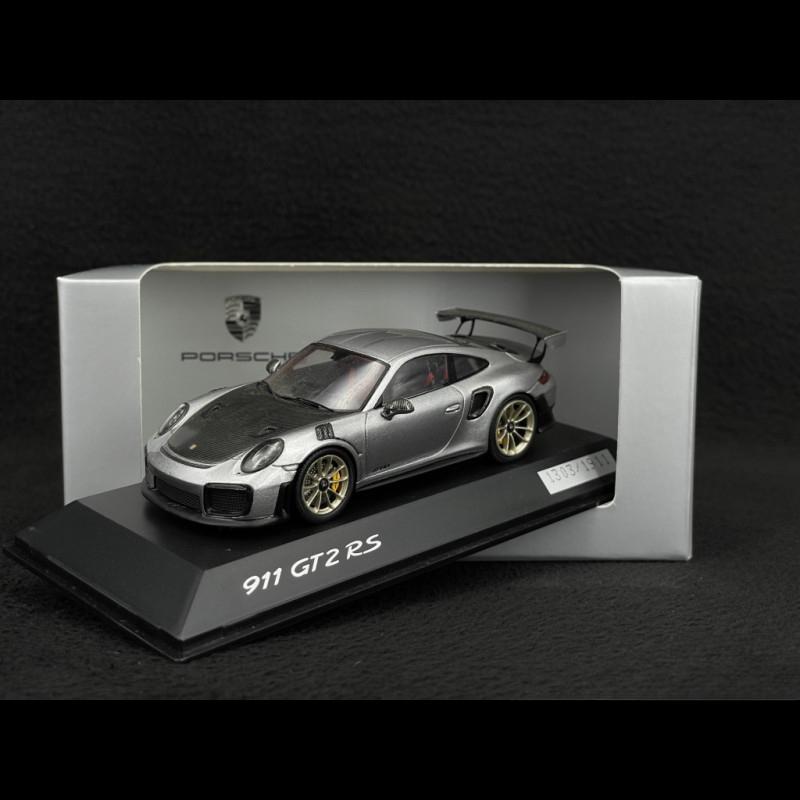 ギャラリービューアに画像をロードする, Porsche 911 GT2 RS 991型 シルバー/ブラック/Spark 1/43ミニカー ポルシェ特注
