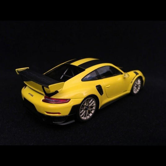 Porsche 911 GT2 RS 991型 ヴァイザッハパッケージ/Spark 1/43ミニカー ポルシェ特注