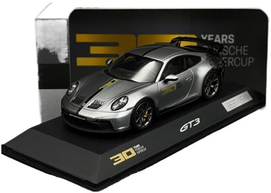 Porscheポルシェディーラーモデル 911 GT3 Type 992 2022 30 years of Porscheポルシェディーラーモデル Supercup 1993-2022 Silver / Black 1/43 Spark