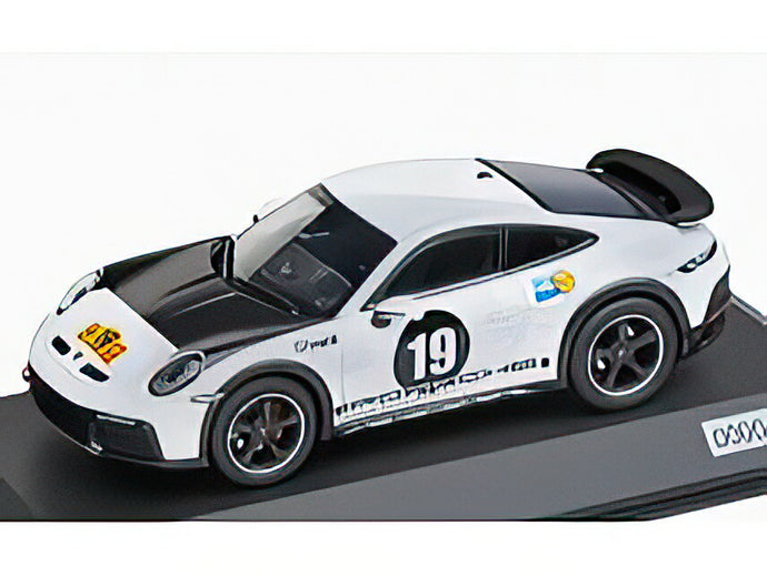 【予約】12月以降発売予定PORSCHE 911 992 N 19 RALLY DAKAR (LIVERY 1971) COUPE 2023 WHITE BLACK/Spark 1/43ミニカー 2023台限定