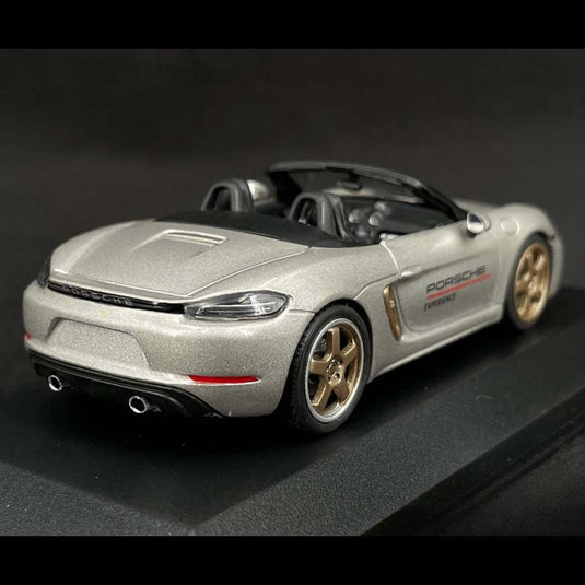 Porsche 718 ボクスター 982型 2021年モデル ポルシェエクスペリエンス25周年記念/Minichamps 1/43ミニカー ポルシェ特注