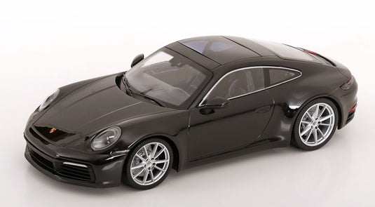 Porsche 911 (992) Carrera 4S クーペ ポルシェ特注モデル/ MINICHAMPS 1/18 ミニカー