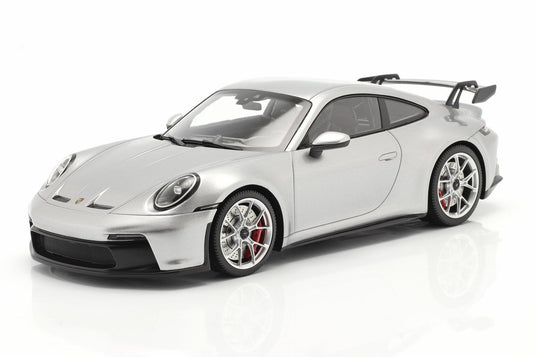 Porscheポルシェ 911 992 GT3 2021 GTシルバーメタリック ショーケース付き ディーラーモデル / MINICHAMPS 1/18 ミニカー