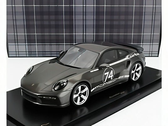 PORSCHE 911 992 クーペ N 74 50周年記念 2023 アベンチュリングリーン/ Spark 1/18 911台限定ミニカー