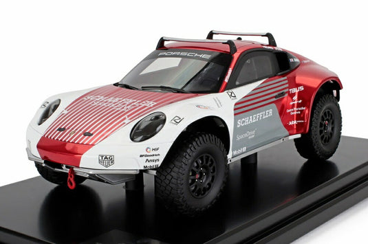 PORSCHE 911 992 OFF-ROAD 2023 ショーケース付 レッド ホワイト/ Spark 1/12 500台限定ミニカー