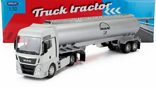 MAN TGX 18.440 XXL タンクローリー 2019 ホワイト シルバー/ WELLY 1/32 ミニカー