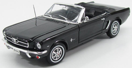 【予約】 Ford USAフォードUSA Mustangマスタング Cabrioletカブリオレ 1964 ブラック / WELLY 1/18 ミニカー