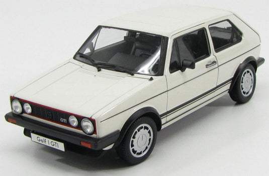 【予約】 VWフォルクスワーゲン Golfゴルフ I GTI Pirelliピレリ 2 Doorドア 1983 ホワイト / WELLY 1/18 ミニカー