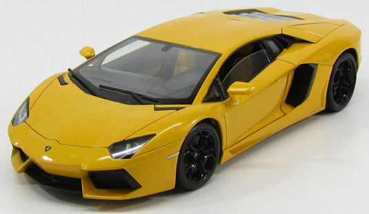 【予約】 Lamborghiniランボルギーニ Aventadorアヴェンタドール LP700 4 2011 イエローメタリック / WELLY 1/18 ミニカー