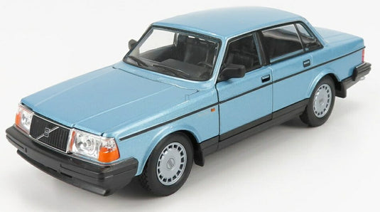 Volvoボルボ 240 GL 1986 ライトブルーメタリック / WELLY 1/24 ミニカー