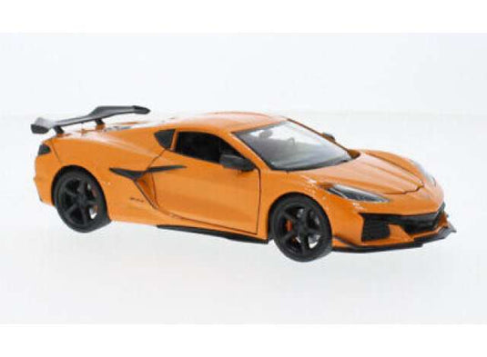 シボレー コルベット Z06 オレンジ Chevrolet Corvette Z06 ミニカー / WELLY 1/24 ミニカー