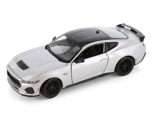 2024 フォード マスタング GT シルバー Ford Mustang GT ミニカー / WELLY 1/24 ミニカー