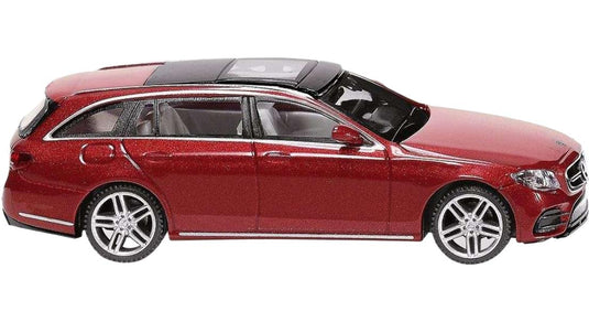 Mercedes Benz Eクラス S213 AMG ヒヤシンスレッドメタリック / Wiking 1/87 建設機械模型 工事車両