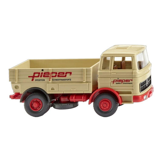 Pieper メルセデス・ベンツ ヘビーデューティートラクター トラクターヘッド / Wiking 1/87 トラック模型