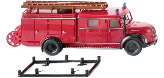 フォイアーヴェア Magirus LF 16 トラック / Wiking 1/87 建設機械模型 工事車両