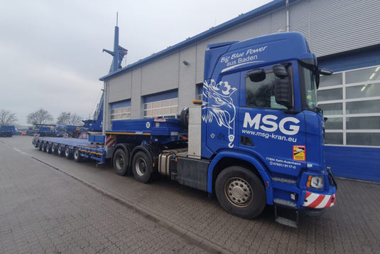 【予約】2027年発売予定 MSG SCANIA R HIGHLINE CR20H 6X4 MANOOVR WITH 2 AXLE DOLLY 6 AXL / WSI 1/50 ミニカー トラック模型