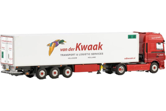 Van der Kwaak DAF XF Super Space Cab MY2017 トラクタヘッド / WSI 1/50 建設機械模型 工事車両