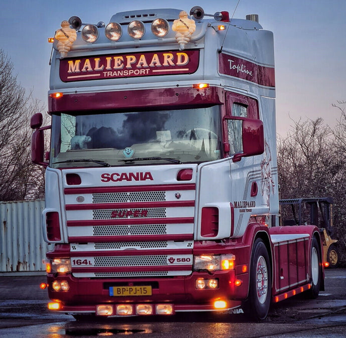 【予約】MALIEPAARD TRANSPORT SCANIA 4 SERIES TOPLINE 4X2 トラクタ/WSI 1/50 建設機械模型 工事車両