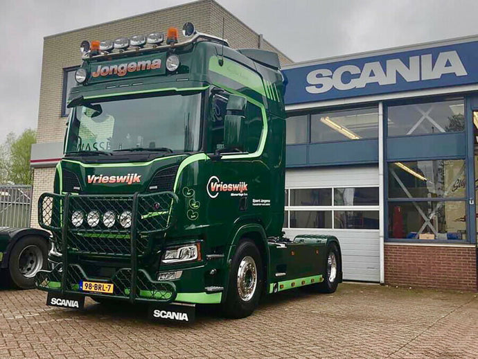 【予約】SJOERD JONGEMA TRANSPORT SCANIA R HIGHLINE CR20H 4X2 トラクタ/WSI 1/50 建設機械模型 工事車両