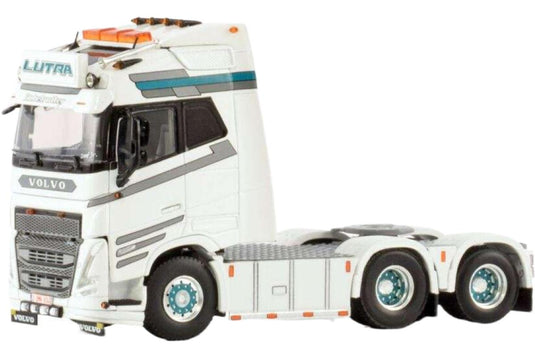Lutra Volvo FH5 Globetrotter 6x2 トラック / WSI 1/50 建設機械模型 工事車両