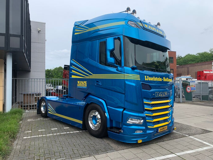 【予約】2025年発売予定W. PAPE TRANSPORT DAF XG+ 4X2 トラック/WSI 1/50 建設機械模型 工事車両