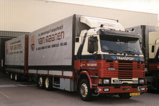 【予約】2026年発売予定 VAN MAANEN SCANIA 3シリーズ リジッドカーテンサイドトラック 6X2 タグアクスル リジッドカーテンサイドドローバー センターアクスルトレーラー 5軸 トレーラー / WSI 1/50 建設機械模型 工事車両
