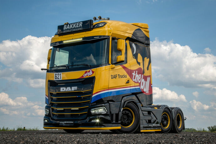 【予約】2025年発売予定 THE BULL DAF XG 6X2 ツインステア トラック / WSI 1/50 建設機械模型 工事車両