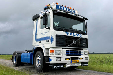 【予約】2026年発売予定 TAKENS INTERNATIONAAL TRANSPORT B.V. VOLVO F16 4x2 リーファートレーラー 3軸 トレーラー / WSI 1/50 建設機械模型 工事車両