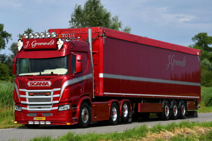 【予約】2026年発売予定 J. GROENEVELD TRANSPORT SCANIA R ノーマル CR20N 6X2 タグアクスル ボリュームトレーラー 3軸 トレーラー / WSI 1/50 建設機械模型 工事車両