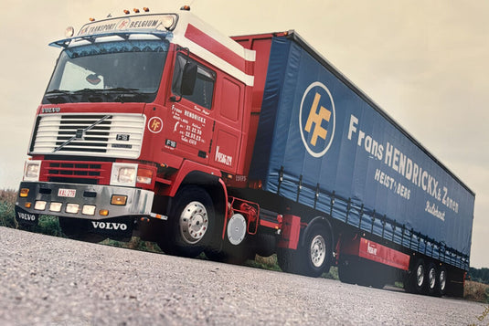 【予約】2026年発売予定 Hendrickx & Zonen VOLVO F16 GLOBETROTTER 4X2 CURTAINSIDE TRAILE / WSI 1/50 ミニカー トラック模型