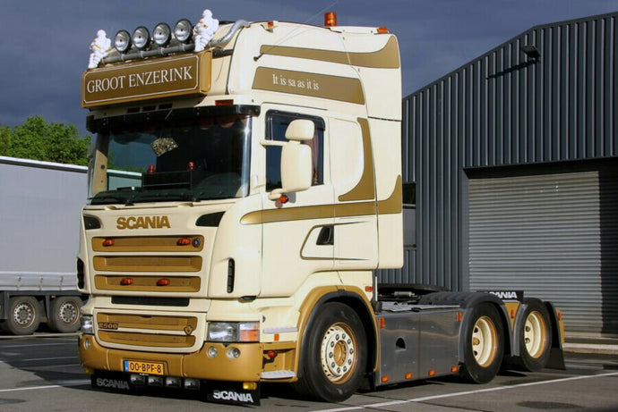 【予約】2026年発売予定 GROOT ENZERINK SCANIA R5 TOPLINE 6X2 タグアクスル トラクタ / WSI 1/50 建設機械模型 工事車両