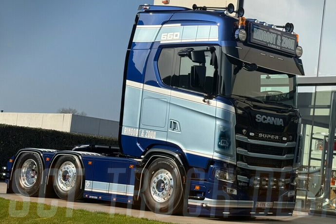 【予約】2026年発売予定 RINGOOT LUC SCANIA S HIGHLINE CS20H 6x2 ツインステア トラクタ / WSI 1/50 建設機械模型 工事車両